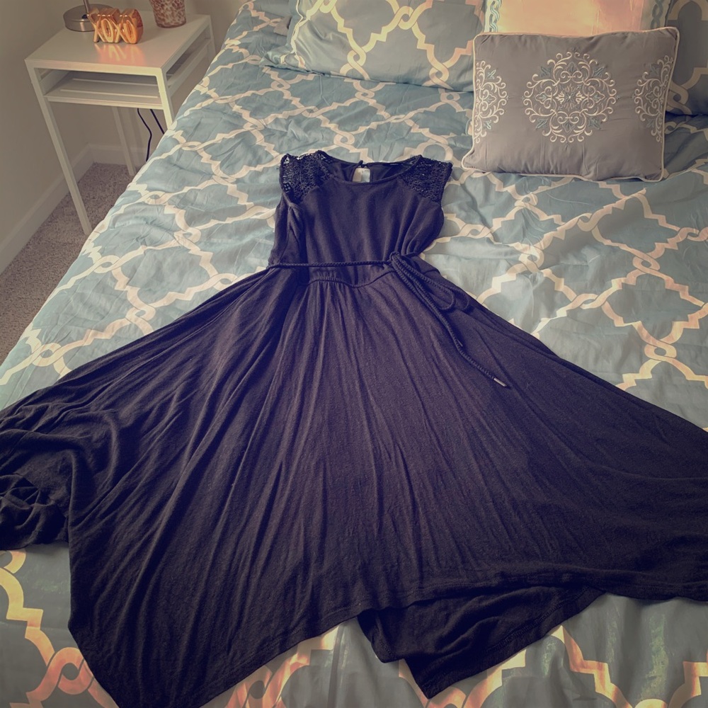 Scarf hem black lbd